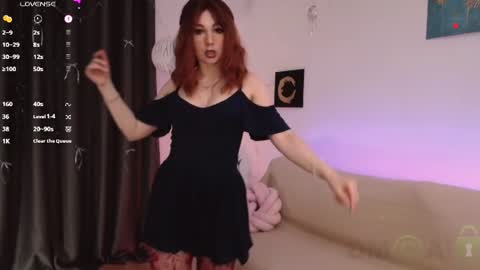 Perlita online show from August 4, 2:02 pm