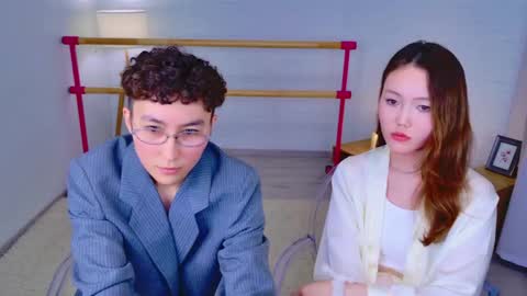 Li long hair and Rude short hair online show from March 9, 2:54 pm