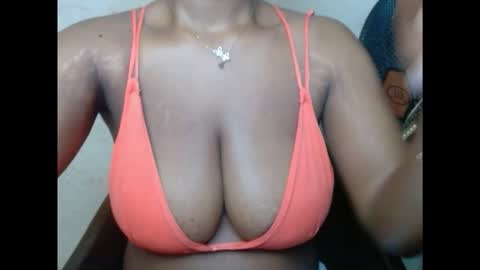 pinkxsugar online show from September 27, 8:23 am