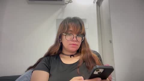 Rose online show from May 2, 3:56 am