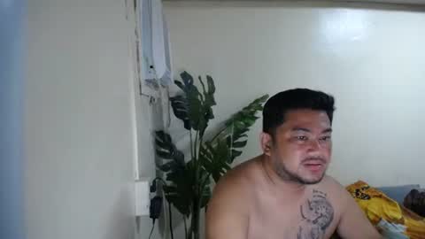 pinoy041087 online show from October 5, 12:52 am