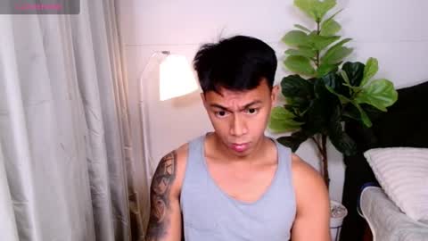 ethan online show from July 8, 4:32 pm