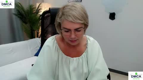Bella online show from June 23, 4:53 am