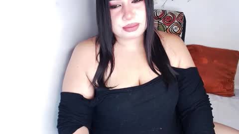 Snapshot of piscies_ass chatting on September 19, 7:34 am Piscies Ass online show from September 19, 7:34 am
