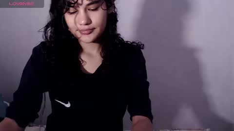 PiscisDreams online show from September 12, 3:58 pm