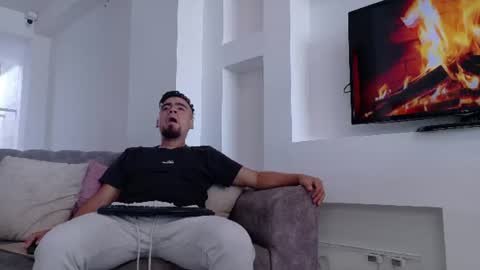 PittAndLunaa69 online show from July 26, 12:14 pm