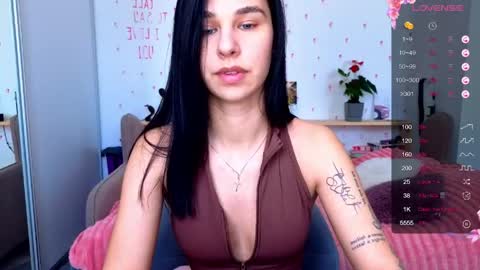 Molly online show from May 4, 7:04 am