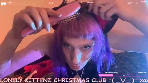 Snapshot of pixie_praxis chatting on December 31, 7:42 am pixie_praxis online show from December 31, 7:42 am