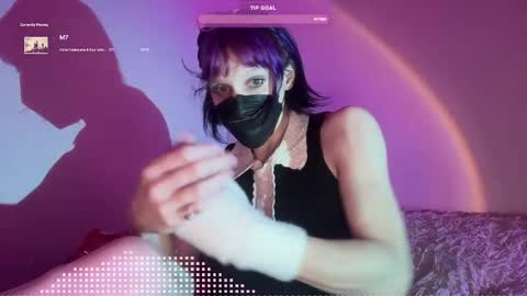 Snapshot of pixie_praxis chatting on December 8, 8:09 am pixie_praxis online show from December 8, 8:09 am