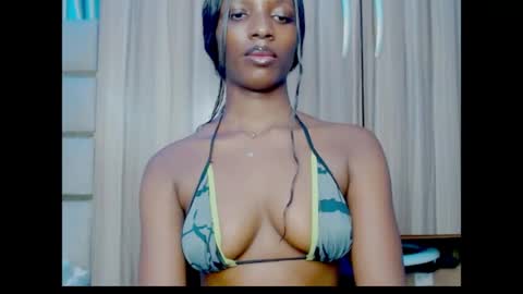 Ella online show from June 27, 7:58 am