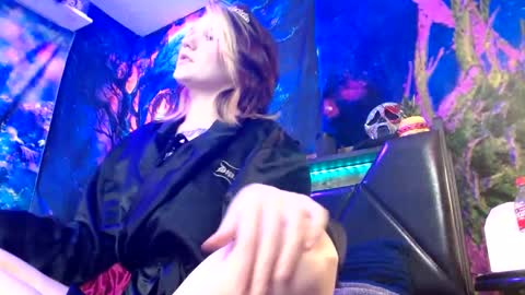 Pixie dust online show from September 11, 3:41 am