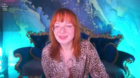pixiepeachh online show from December 14, 7:58 am