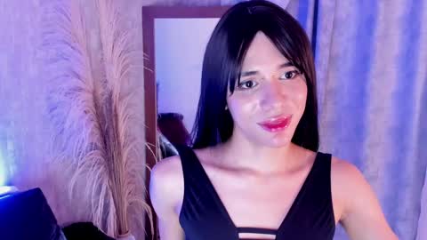 Snapshot of pixy_20 chatting on March 2, 8:27 am cris online show from March 2, 8:27 am