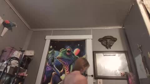 pizzedwife online show from April 26, 3:42 pm