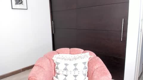 Angie Henao online show from March 14, 5:39 pm