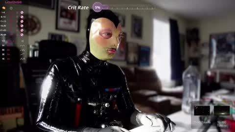 Latexable online show from December 3, 5:57 pm