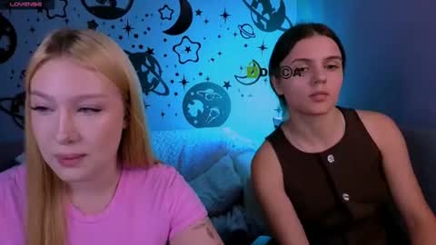 Sophie online show from June 13, 7:46 pm
