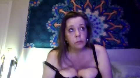 playfulmaryjane2017 online show from December 16, 11:33 pm