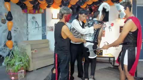   online show from October 30, 12:33 am