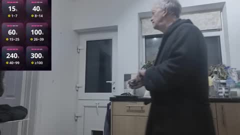 Play Me online show from November 24, 5:28 am