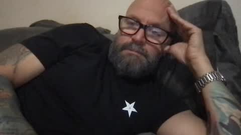 Snapshot of pleasesitonmycock chatting on January 31, 4:14 am PleaseSitOnMyCock online show from January 31, 4:14 am