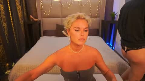 Ira brunette and Vika blonde online show from June 15, 12:52 pm