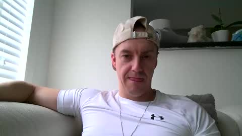 Kevin online show from October 19, 8:52 am