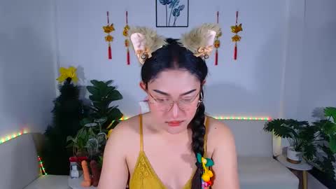 Ploysai online show from February 9, 8:18 am