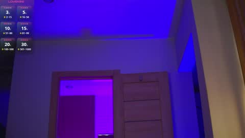 Ari online show from October 28, 4:57 am