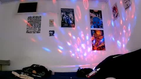    online show from May 16, 11:58 pm