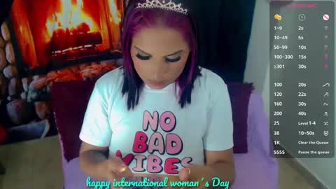 DaniellaBaby online show from March 9, 12:00 am