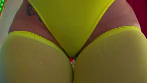 poison_milf_ online show from July 5, 4:19 am