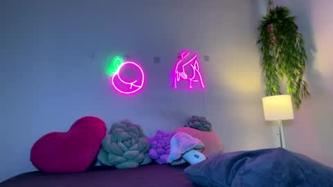 Jenna online show from June 24, 1:12 am