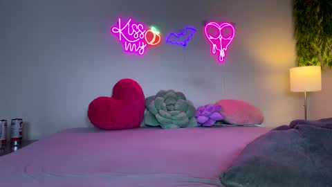 Jenna online show from October 29, 3:30 am