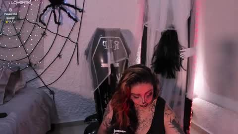 poisson_ivy_ online show from October 2, 9:35 pm