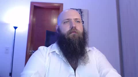 Bear online show from February 20, 2:29 am