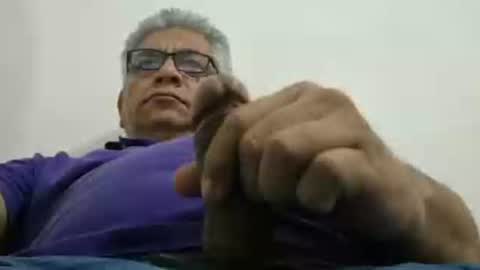 poli online show from November 25, 4:11 am