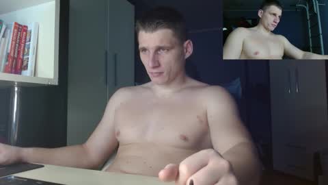 Poliglot online show from December 5, 10:47 am