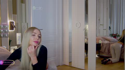 Polina online show from December 22, 10:15 pm