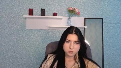 Snapshot of polinaray chatting on October 5, 10:12 am Polina online show from October 5, 10:12 am