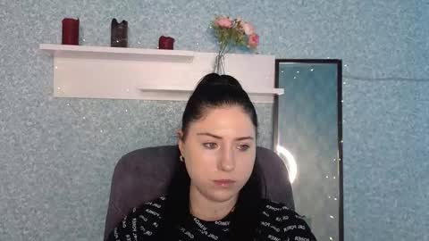 Snapshot of polinaray chatting on October 8, 9:26 am Polina online show from October 8, 9:26 am