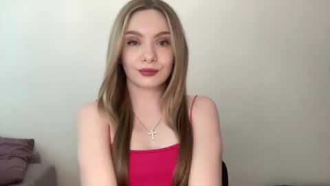 polishangel222 online show from June 23, 1:50 pm