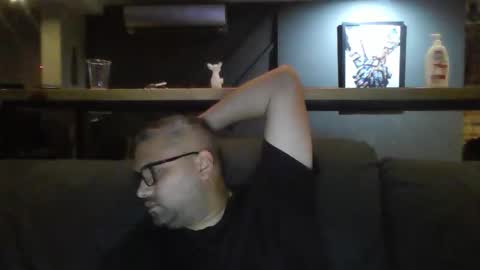 pollofrio45 online show from May 11, 12:39 am