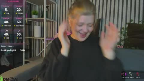 Polly online show from May 25, 1:55 am