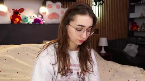 Polly online show from March 9, 7:46 am