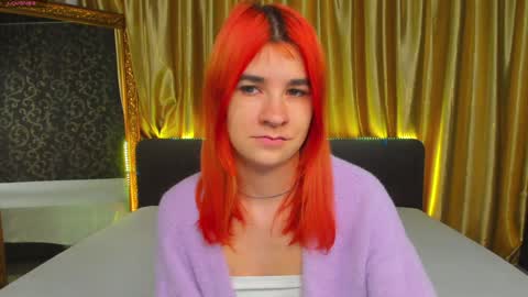 Snapshot of polly_love_ chatting on January 28, 7:11 am Polly online show from January 28, 7:11 am