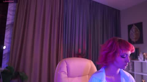 Polly online show from March 15, 2:09 pm