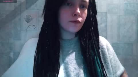 Polly online show from December 14, 6:25 pm