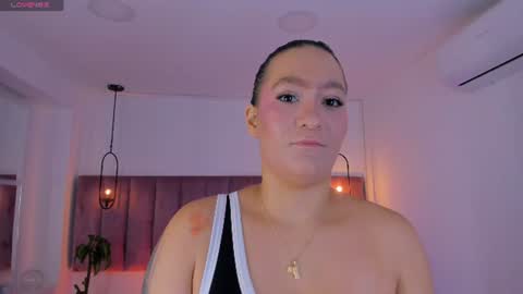 POLLY online show from June 16, 10:30 am