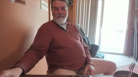 xoxo online show from March 29, 4:30 pm